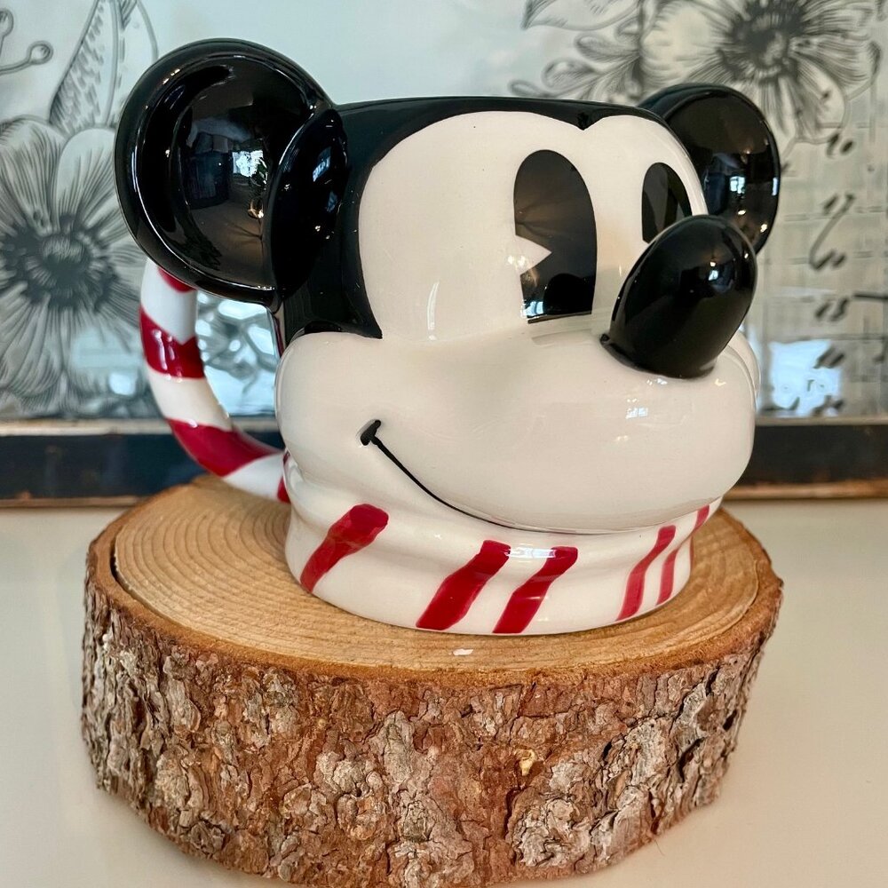 NEW Christmas Disney Mickey Mouse Head 3D Mug
